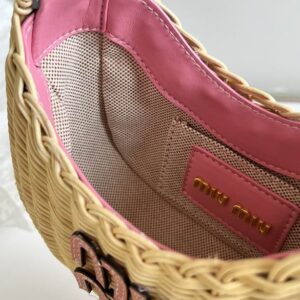 New Arrivals {}