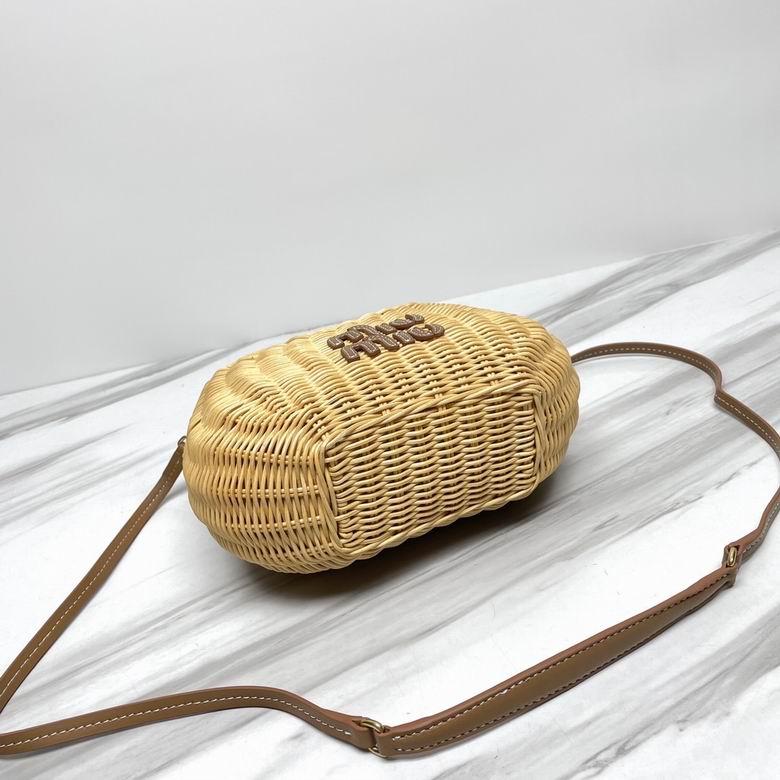 New Arrivals {}