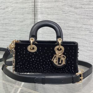 dior d joy (复制)