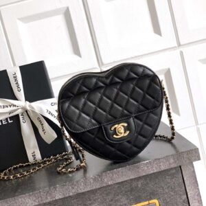 chanel 22s