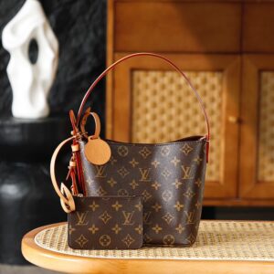 louis vuitton all in bb (复制)
