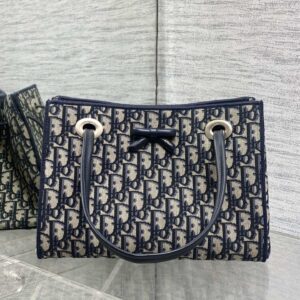 dior bow